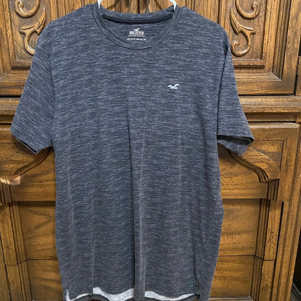 Hollister T-shirt